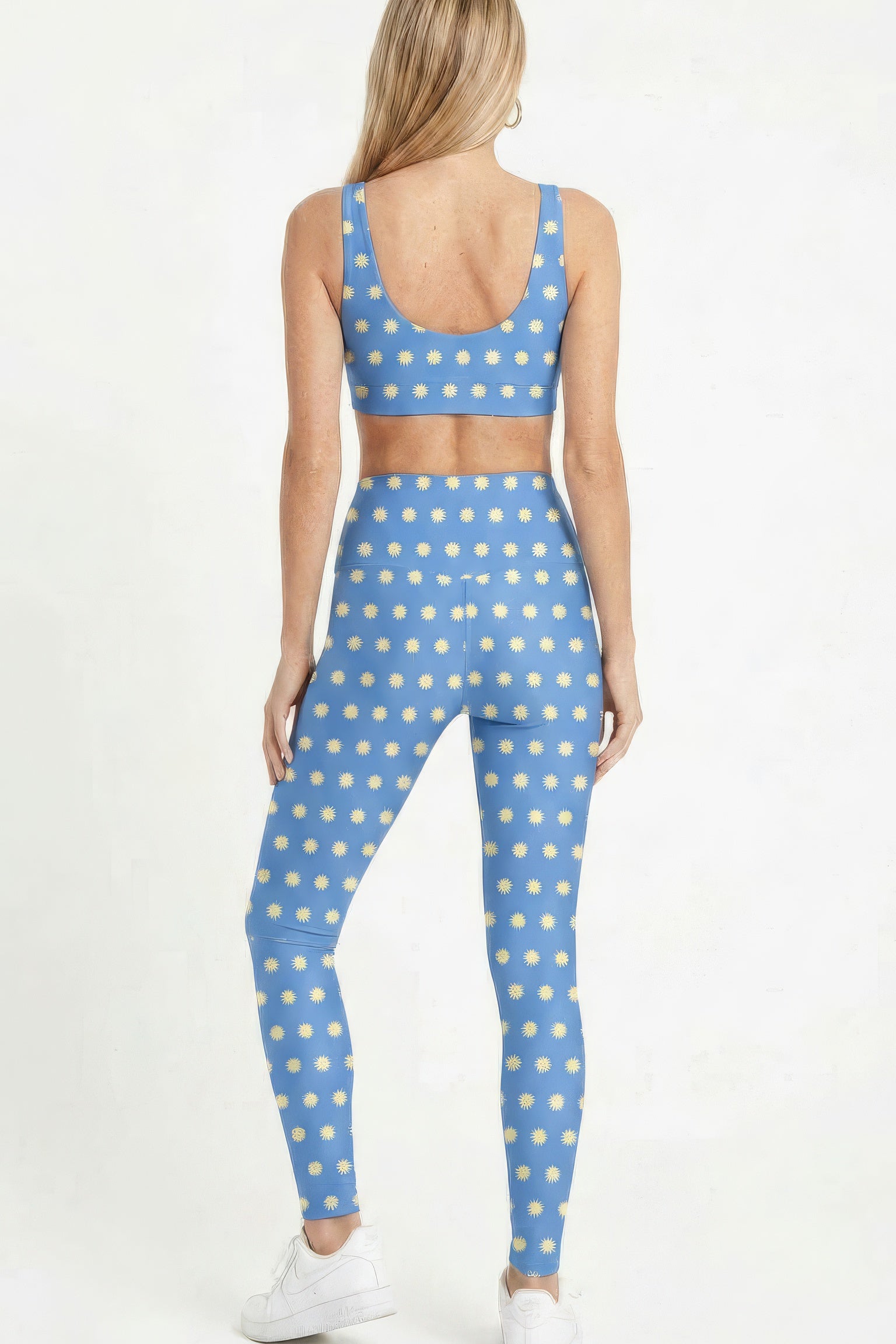 Blue_Sun_Daisy_GS_Back.jpg