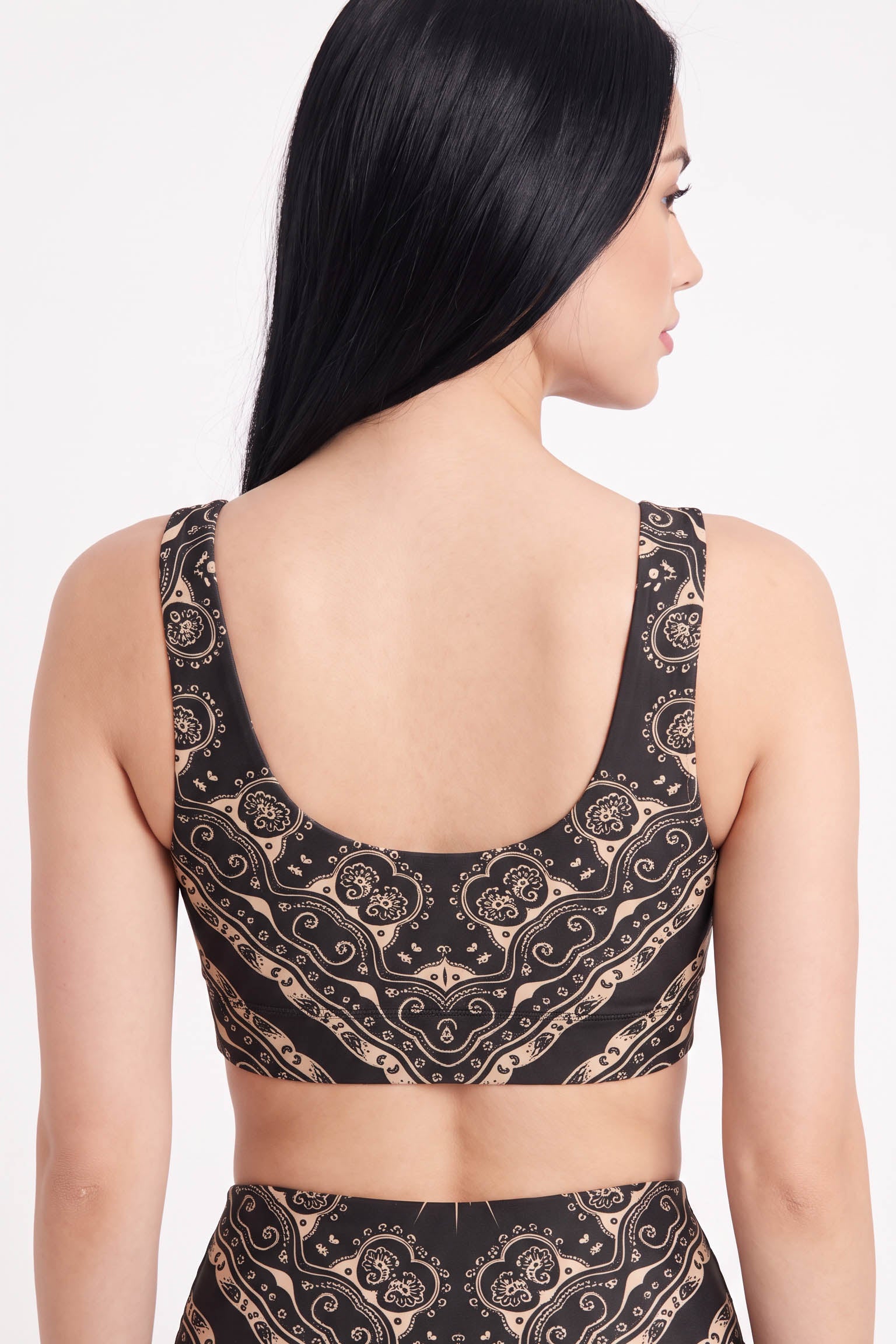 GSFW26_Bandana_AdultTopBack.jpg