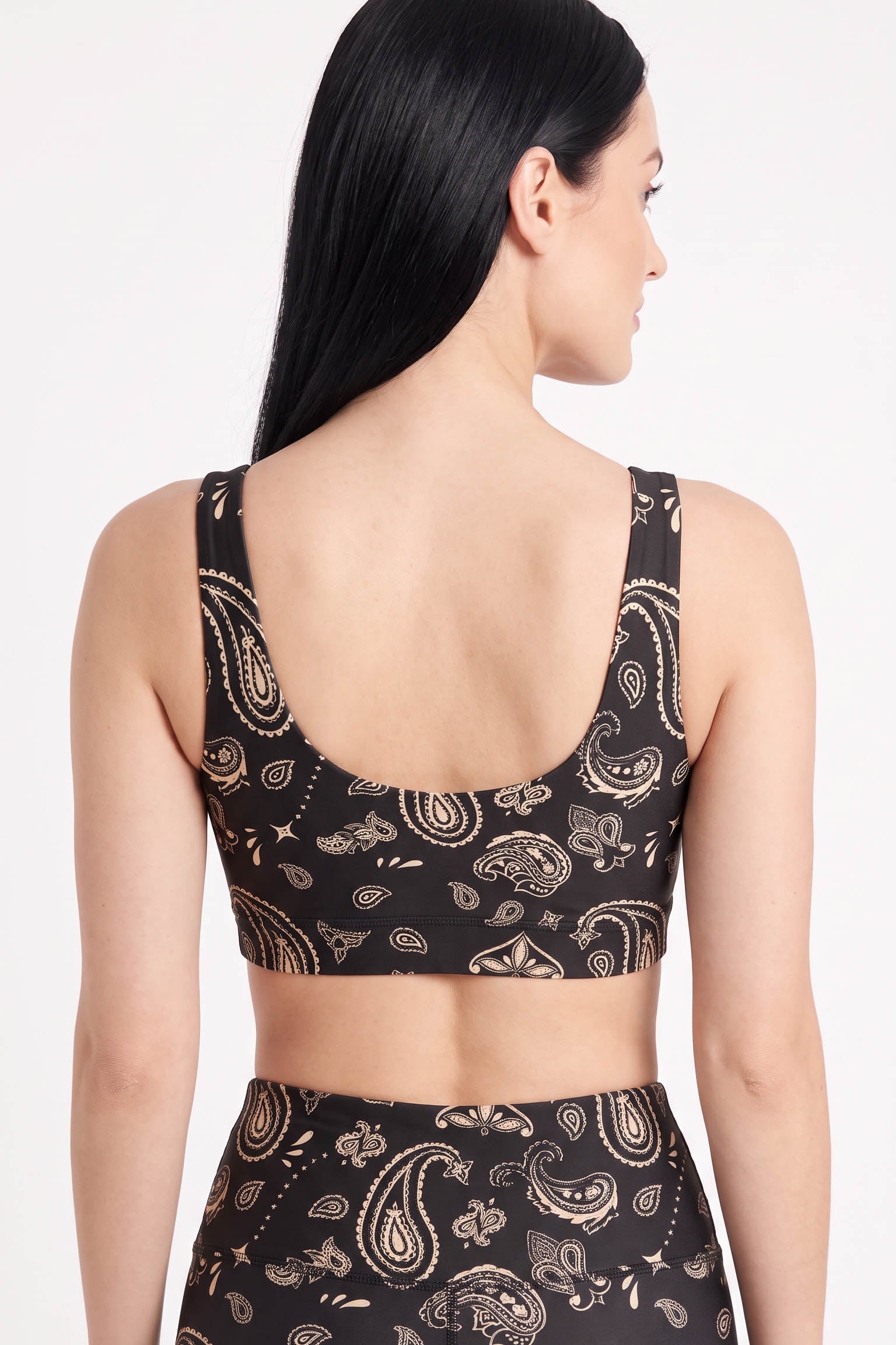 GSFW26_BlackPaisley_AdultTopBack.jpg